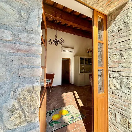 La Collina Dei Sapori アパート